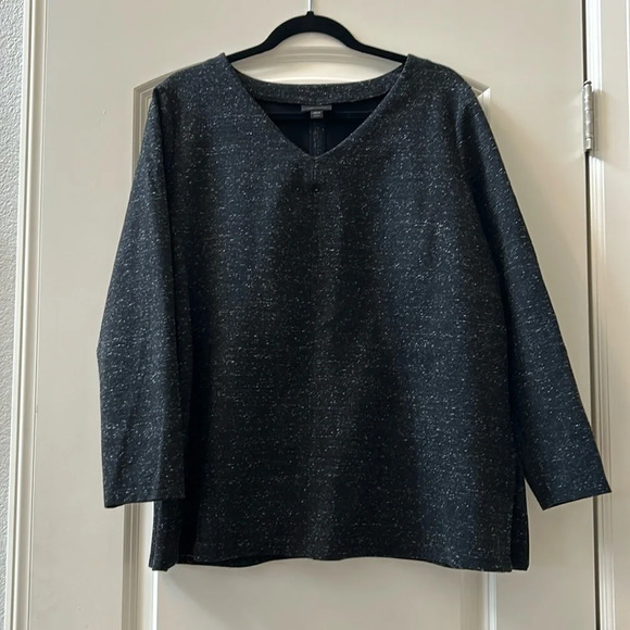 J Jill Wearever Collection heathered grey v neck tunic top. Large petite. - Picture 1 of 8